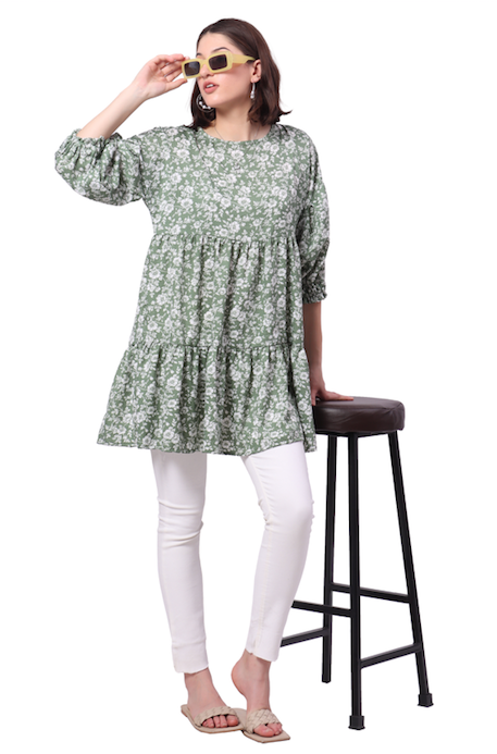 Long Floral Top with Five Sleeve